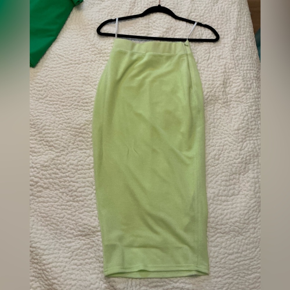 New Lovers+Friends XXS Lime Green Skirt